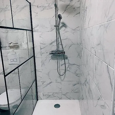 House Paris 13eme * 塞纳河畔伊夫里