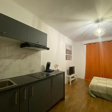 House Paris 13eme 公寓 塞纳河畔伊夫里