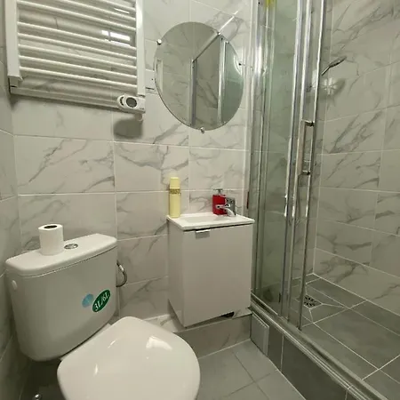 House Paris 13eme 公寓 塞纳河畔伊夫里